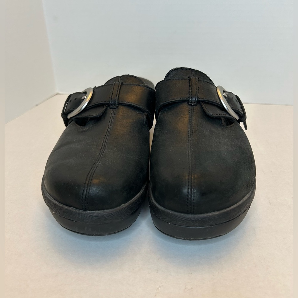 Crocs Women's Size 10 Shoes Cobbler Buckle Clog Mules Black Leather 15513 - Picture 5 of 11